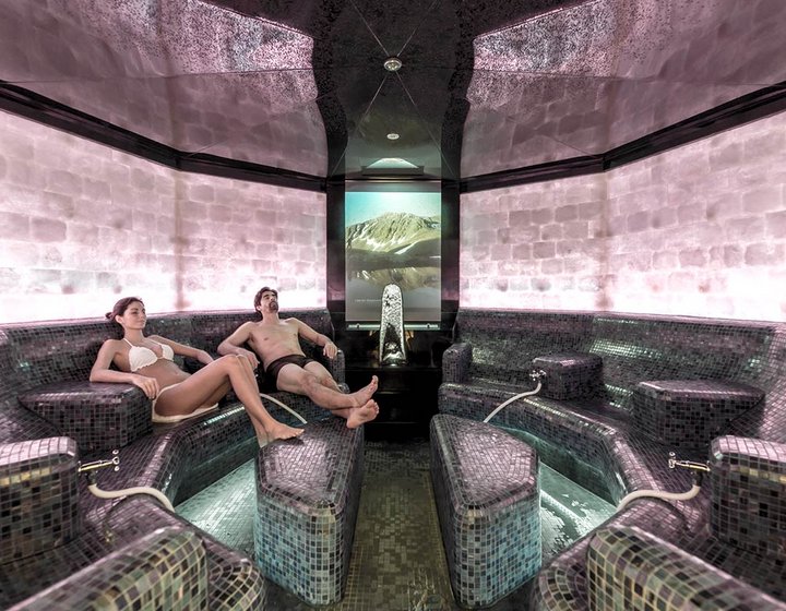 Wellness und Sauna im Aqua Dome Therme in Längenfeld